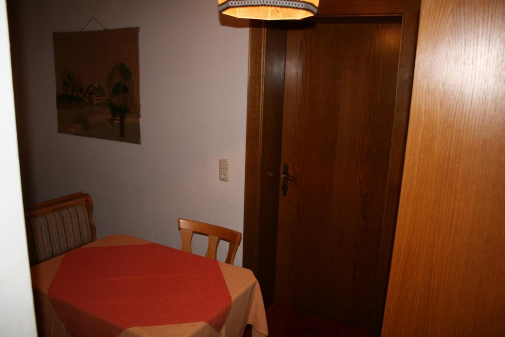 장크트안톤암아를베르크 Haus Oberland B&B 외부 사진