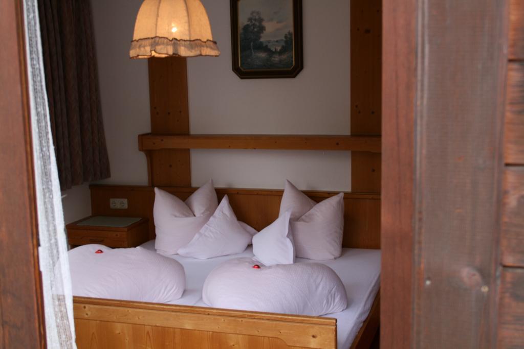 장크트안톤암아를베르크 Haus Oberland B&B 외부 사진