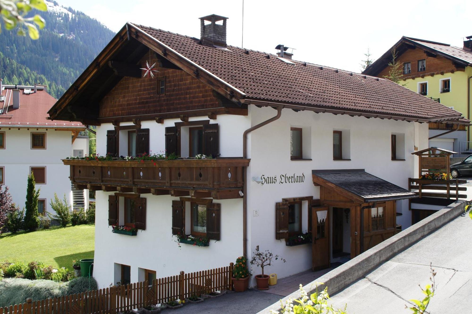 장크트안톤암아를베르크 Haus Oberland B&B 외부 사진