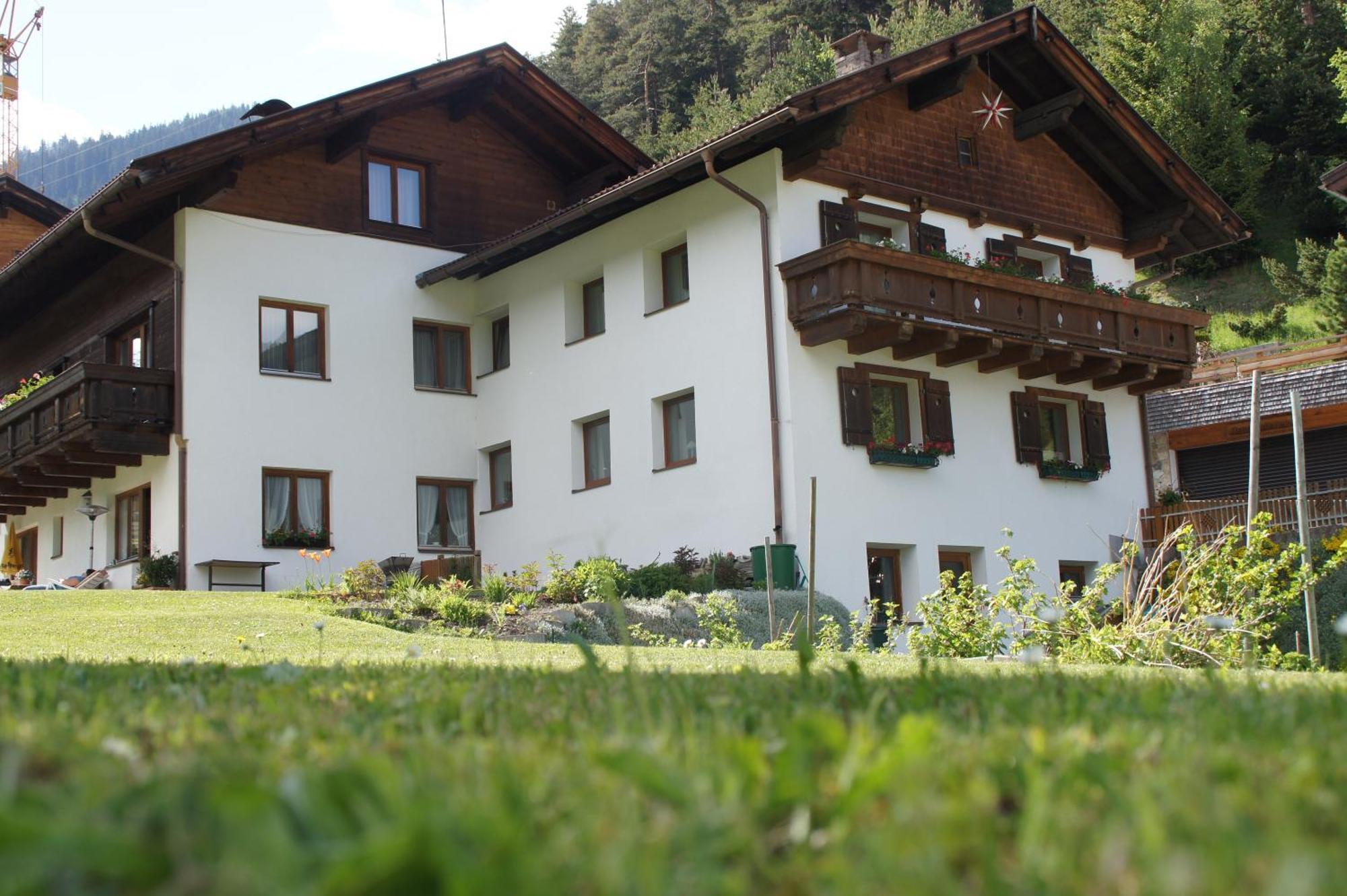 장크트안톤암아를베르크 Haus Oberland B&B 외부 사진