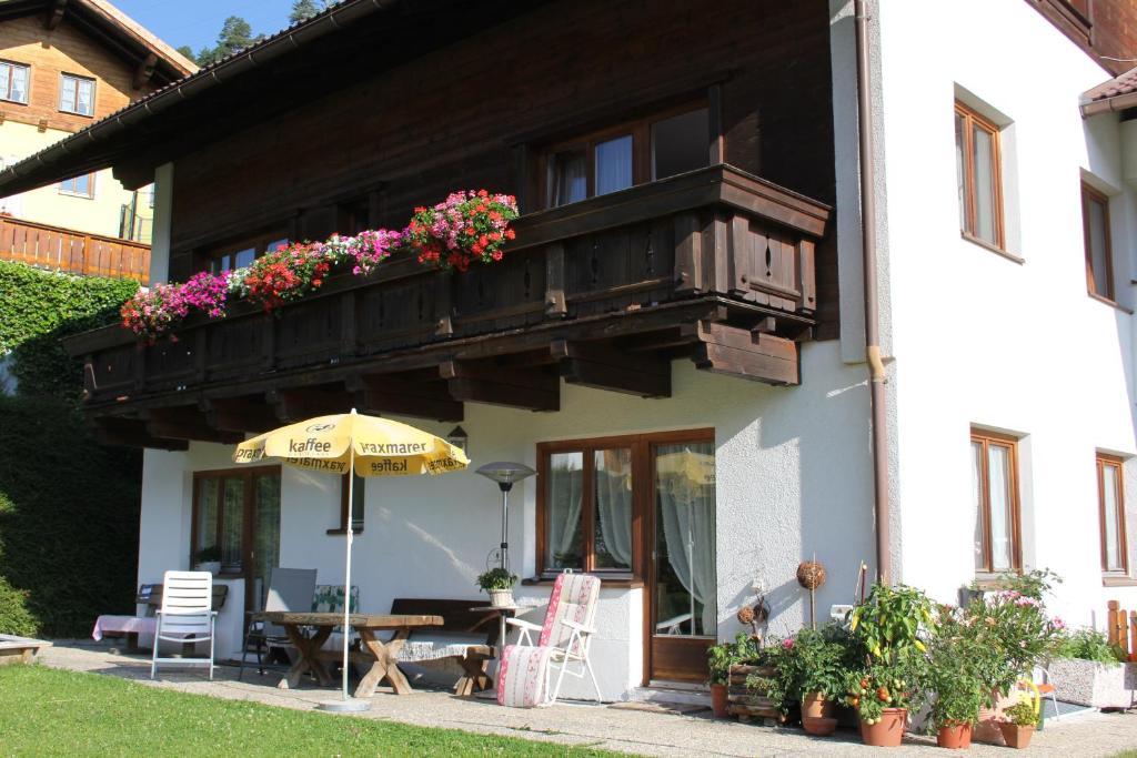장크트안톤암아를베르크 Haus Oberland B&B 외부 사진